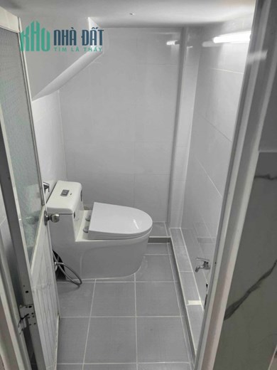 Nhà mới xây Hẻm ô tô sát mặt tiền👉 Lê văn sỹ-Quận 3 chỉ 4 tỷ