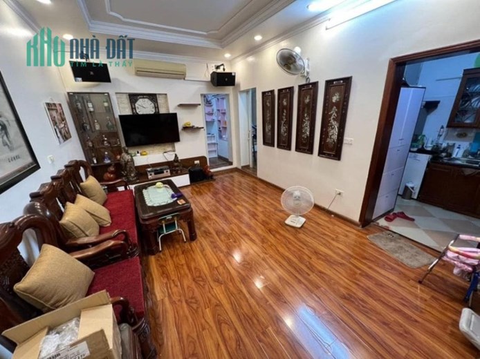 Bán nhà tập thể phố Lạc Trung ,60m2, 2N1VS, full đồ, giá 1,95 tỷ