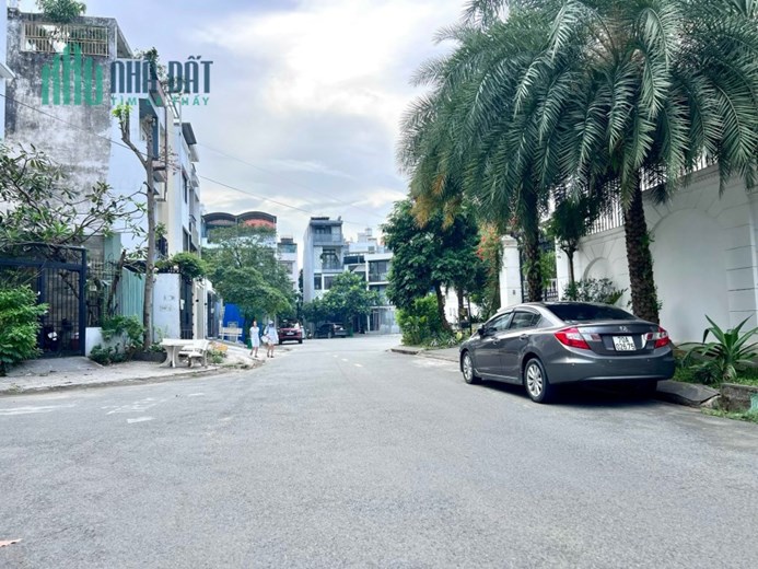 Bán nhà mặt tiền đường Cao Đức Lân, 16 tỷ, 4x20m, An Phú, Q2, vị trí đẹp