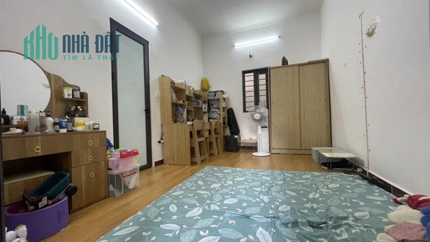 O9 2628 5559 Bán nhà Đội Cấn 56/60m², 3 tầng, MT 4.1m, giá 6.5 tỷ Ba Đình