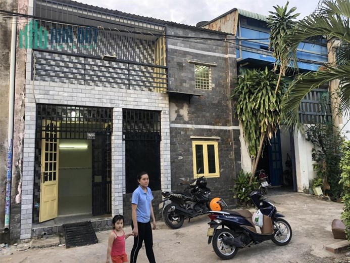 Cho thue nhà nguyên căn hẻm ô tô - nguyên căn trệt lửng DTSD 66m 2 phòng 5.5tr