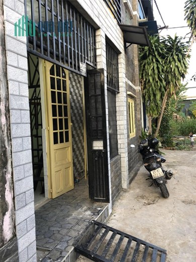 Cho thue nhà nguyên căn hẻm ô tô - nguyên căn trệt lửng DTSD 66m 2 phòng 5.5tr