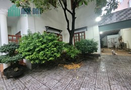 Siêu Phẩm Biệt Thự Ngay Chợ Thủ Đức, 165m2, Ngang 10m Siêu To,Giảm sâu 2 Tỷ, Linh Tây Thủ Đức