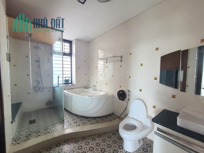 ► Biệt thự 2 mặt tiền Hải Châu, 218m2, gần Thăng Long, Tiện ích, đẳng cấp