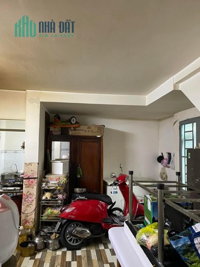 NHÀ BỀ NGANG KHỬNG. 10m. H3G. Cách ĐƯỜNG LỚN  TÔN THẤT THUYẾT P18 ..Q4 chỉ 15M. 43m2.  2 TẦNG.