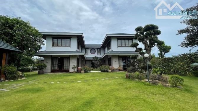 Bán biệt thự view Sông diện tích gần 1600m2 trung tâm Thành Phố Đà Nẵng