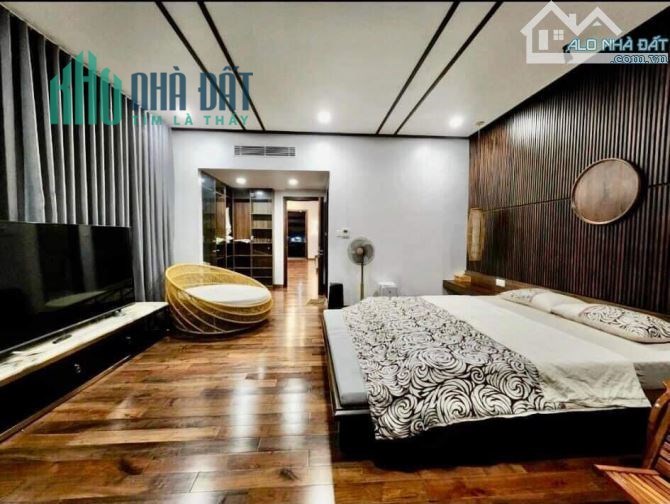 Bán biệt thự view Sông diện tích gần 1600m2 trung tâm Thành Phố Đà Nẵng