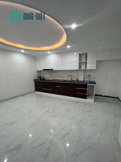 BÁN GẤP NHÀ MỚI THỊNH QUANG, ĐỐNG ĐA 4 PHÒNG NGỦ - 48 M2 - NHỈNH 5 TỶ - ẢNH THẬT.