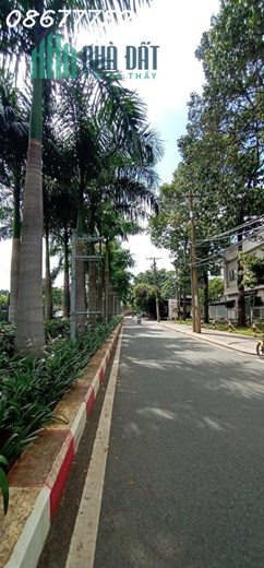 CHỦ Đi ĐINH CƯ NƯỚC NGOÀI CẦN  BÁN GẤP MẶT TIỀN BIỆT THỰ ĐƯỜNG 672 PHƯỚC LONG B THỦ ĐỨC.