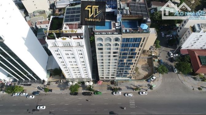 Khách sạn 15 tầng nổi đại lộ Võ Văn Kiệt gần Biển Mỹ Khê
