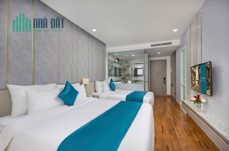 Khách sạn 15 tầng nổi đại lộ Võ Văn Kiệt gần Biển Mỹ Khê