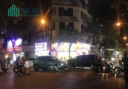 Chính Chủ Nhờ Tìm Khách Thuê Nhà Riêng kinh doanh mặt phố Hàng Điếu, quận Hoàn Kiếm