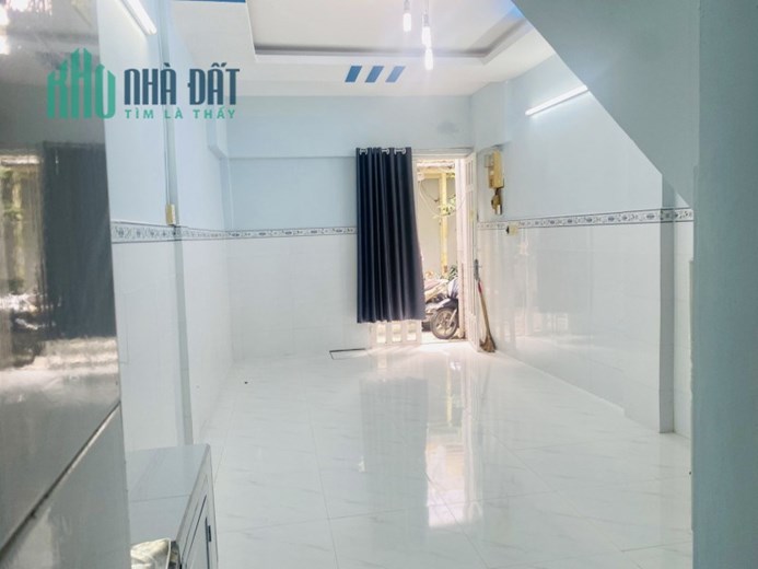 bán gấp nhà hẻm 3.5m Lý Thường Kiệt, P. 7, Q. Gò Vấp, giảm chào 700