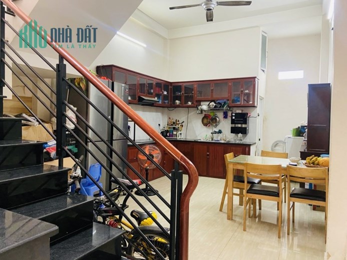 Hiếm Hẻm 110 Tô Hiệu - Tân Phú 46m2 - 4 tấm Đẹp - HXH tránh