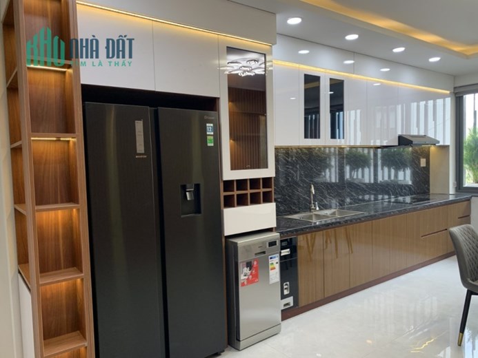 Ngay Lê Văn Qưới Bình Tân 82m2 3 tầng BTCT HXH nhỉnh 5 tỷ.