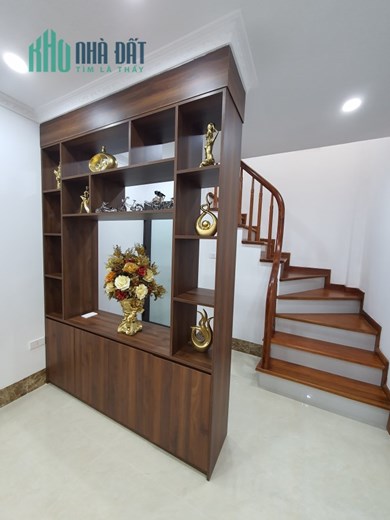 Bán nhà đẹp GIÁP NHẤT - THANH XUÂN - Ô TÔ -NHÀ MỚI VỀ Ở NGAY -NỘI THẤT NHẬP KHẨU -KINH DOANH - Hơn