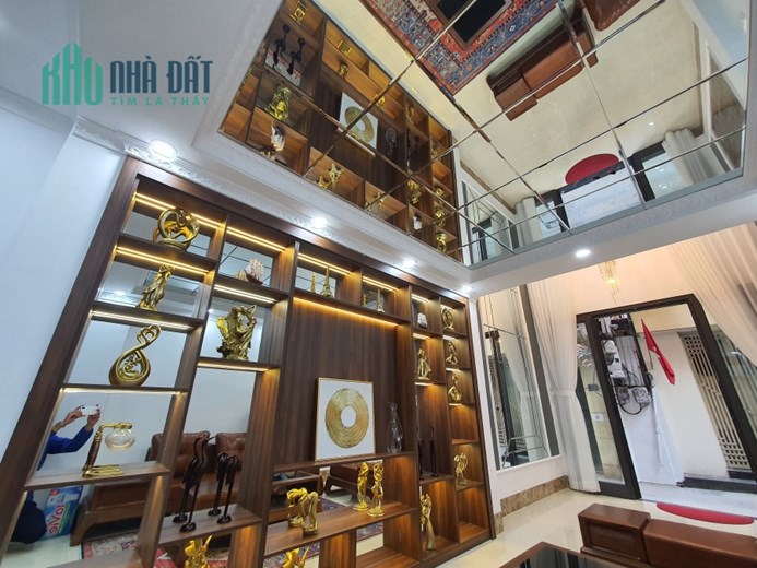 Bán nhà đẹp GIÁP NHẤT - THANH XUÂN - Ô TÔ -NHÀ MỚI VỀ Ở NGAY -NỘI THẤT NHẬP KHẨU -KINH DOANH - Hơn