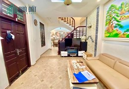 Bán nhà Đại Cồ Việt, 15m ra mặt phố, nhà đẹp, cạnh công viên, 55m, 4PN, 7 .6  tỷ
