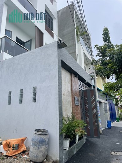 Nhà Phố Chính chủ , có sổ, Dt sử dụng 120m2