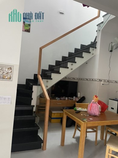 Nhà Phố Chính chủ , có sổ, Dt sử dụng 120m2