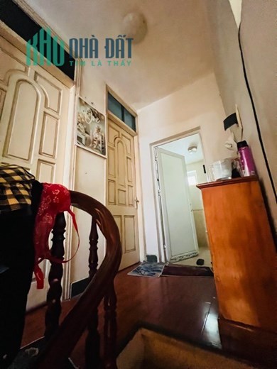 Bán gấp nhà cũ mặt phố Nguyễn Văn Trỗi - Định Công - Giải Phóng - Lô góc - 120m x 3 Tầng - MT 6m