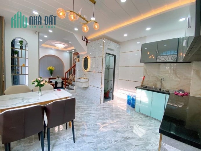 CHỦ NGỘP GÓC 2MT TÂN THÀNH Tân Phú 100M2, 4 TẦNG GIÁ CỰC SỐC