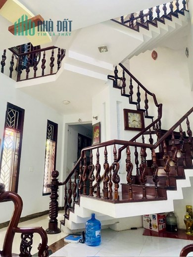 Giảm 3 tỷ. Bán nhà 3 tầng căn góc Tố Hữu cạnh Lê Thanh Nghị - MT 7m - Vừa ở vừa kinh doanh