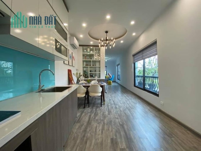 Bán Nhà Nguyễn Văn Cừ,Bồ Đề, Lô Góc, Ngõ Rộng Ôtô, Kinh Doanh, 50m2, 4Tầng, Gía 5,8Tỷ.