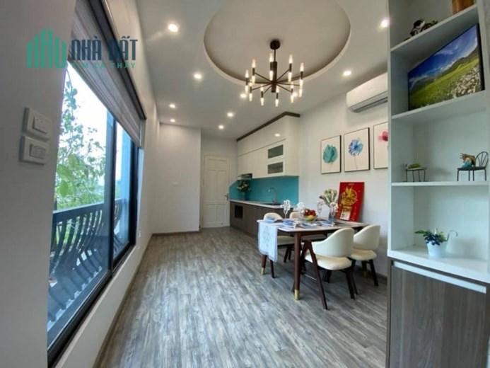 Bán Nhà Nguyễn Văn Cừ,Bồ Đề, Lô Góc, Ngõ Rộng Ôtô, Kinh Doanh, 50m2, 4Tầng, Gía 5,8Tỷ.