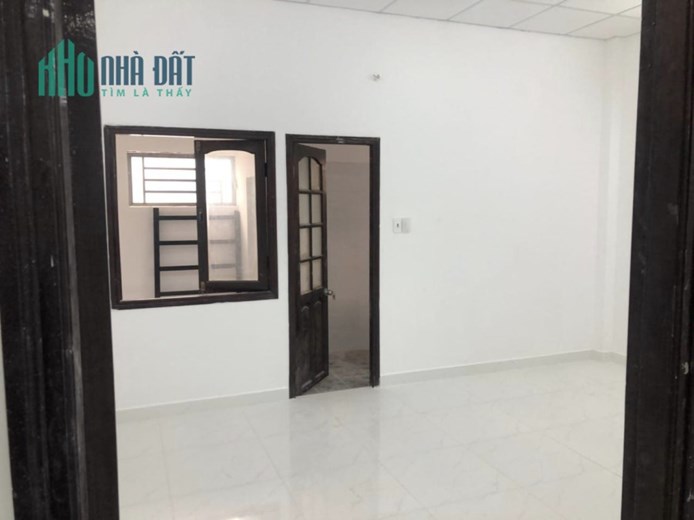 HẺM XE HƠI THÔNG TỨ TUNG-  SAU LƯNG NGÂN HÀNG ACB- GIÁP QUẬN TÂN PHÚ-  GẦN CHỢ GÒ XOÀ I- NGANG