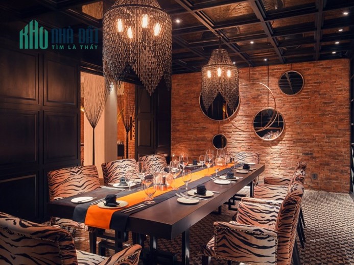 ⚜️ MẶT PHỐ THỢ NHUỘM, HOÀN KIẾM 490M2 2T MT 13.5M, XÂY TÒA ĐỈNH CHỈ 300 TỶ ⚜️