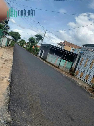 CHÍNH CHỦ CẦN BÁN GẤP LÔ ĐẤT   Tại đường  Lê Lợi, Thị Trấn Quảng Phú, Huyện Cư M'gar, Đắk Lắk