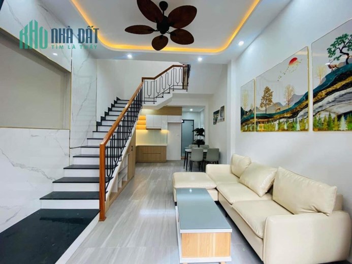 🔴💥Bán nhà 3 mặt kiệt 3 tầng BA ĐINH thông ra LÊ LAI, Hải Châu - Đà Nẵng