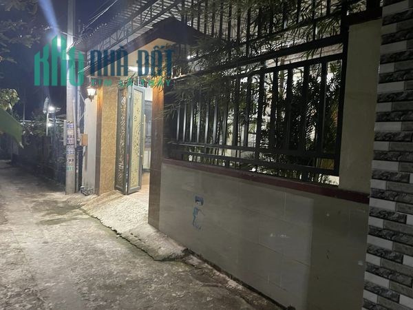CHÍNH CHỦ BÁN HOẶC CHO THUÊ NHÀ MẶT TIỀN TRUNG TÂM NHƠN TRẠCH