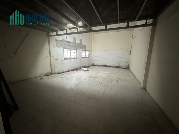 Cho thuê mặt bằng sẵn kinh doanh DT 400m2, Khai Quang, Vĩnh Yên