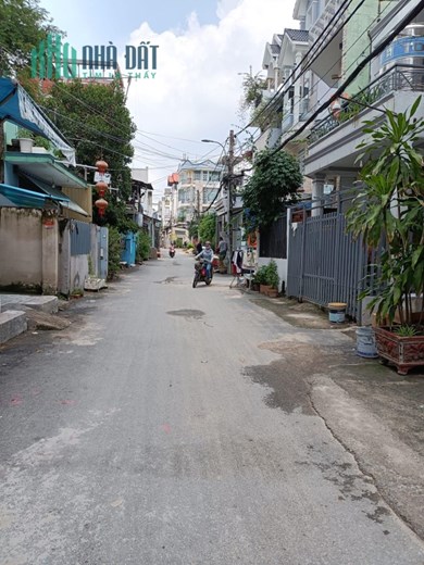 Siêu Phẩm Gần Emart 2, Ô Tô Thông, Tặng Nội Thất,75m2, Ngang 4m, 6.8 Tỷ