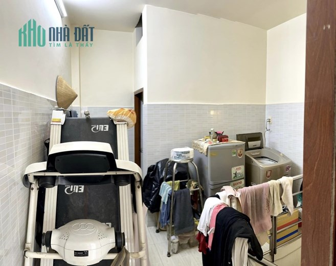 Bán nhà nhỏ đủ công năng 3pn,Nguyễn Văn Công , dtsd 60m2,2ty