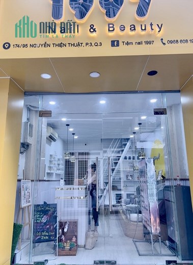 KHÔNG CÓ THỜI GIAN QUẢN LÝ - SANG GẤP TIỆM NAIL - QUẬN 3