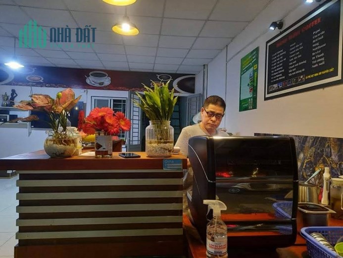 CẦN SANG LẠI QUÁN CAFE  MẶT TIỀN VIEW ĐẸP TẠI QUẬN THỦ ĐỨC
