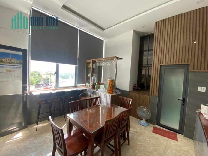 Giảm mạnh 1.1 Tỷ bán cắt lỗ nhà 5 tầng 69m2, MTKD Thạnh Xuân, Quận 12