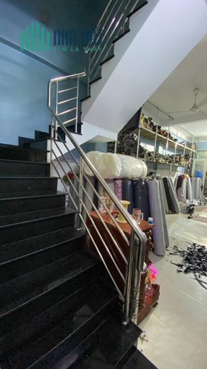 NHÀ DIỆN TÍCH 80m2, KHU VIP - 4 TẦNG - HOÀN CÔNG ĐỦ - CHỈ HƠN 8 Tỷ . Ô TÔ ĐỖ CỬA