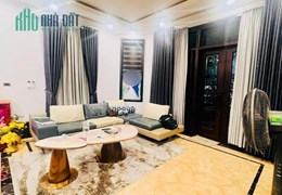 BÁN GẤP ! BIỆT THỤ VIP PHỐ GIẢI PHÓNG  - QUẬN HAI BÀ TRƯNG. 126M X 4T. GIÁ HƠN 30 TỶ