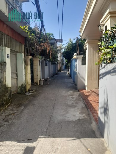 Bán gấp nhà cấp 4 Ngọc Hồi, ô tô tránh ngay cạnh, 50m2 nhỉnh 2 tỷ