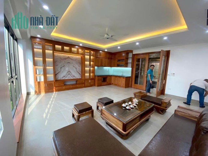 Bán nhà Vĩnh Phúc, Ba Đình. 6tầng thang máy, mặt ngõ thông, sát phố, phân lô MT rộng 40m2, 8,8 tỷ