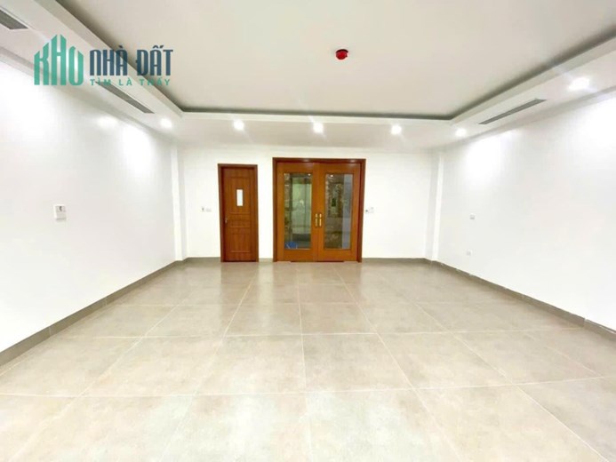 Bán nhà Vĩnh Phúc, Ba Đình. 6tầng thang máy, mặt ngõ thông, sát phố, phân lô MT rộng 40m2, 8,8 tỷ