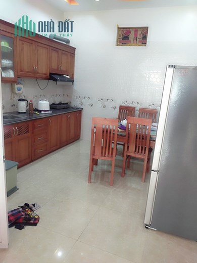 Bán nhà Ngô Gia Tự gần Chợ Đằng Lâm, 40m 3 tầng GIÁ 2.3 tỉ