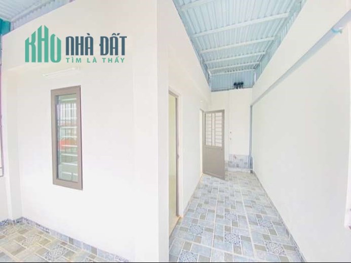 Nhà đẹp xây mới Ô Cách, Việt Hưng, 30m2x 5t, Đông Nam, gần chợ, sát phố 3 tỷ