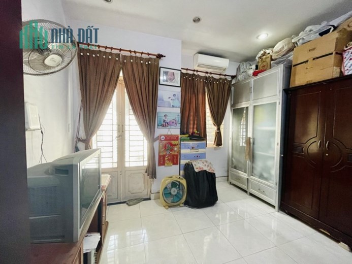 BÁN GẤP NHÀ QUẬN 10 - SƯ VẠN HẠNH - GIÁ CHỈ 6 TYR2 - DÒNG TIỀN 20TR