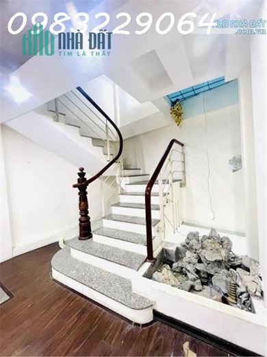 SIÊU HIẾM_Nhà đẹp ngõ 277 Xuân Đỉnh 43m2, 5 tầng, oto, chỉ nhỉnh 4 tỷ