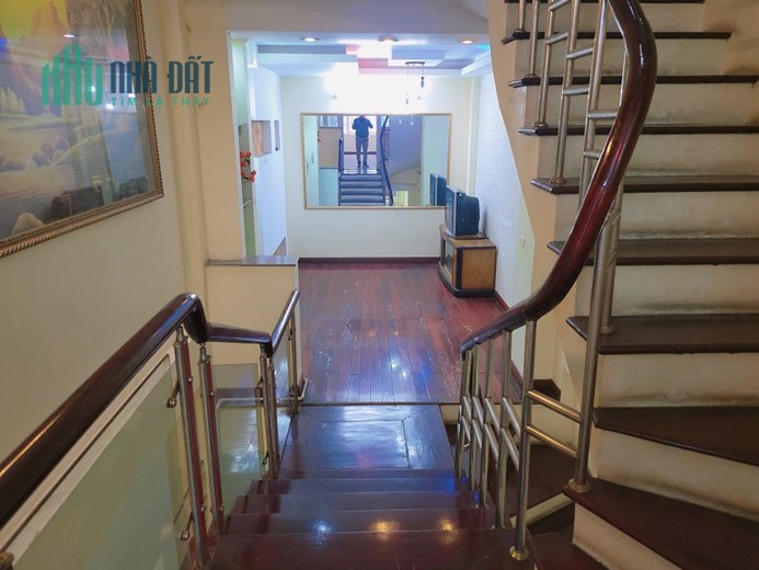 Bán Nhà Phố Nguyễn Thị Định 47m2 x 5 tầng, 5 phòng ngủ đầy đủ công năng, khu phân lô ô bàn cờ, giá